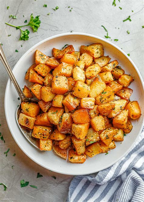 How many calories are in oven roasted garlic potatoes - calories, carbs, nutrition