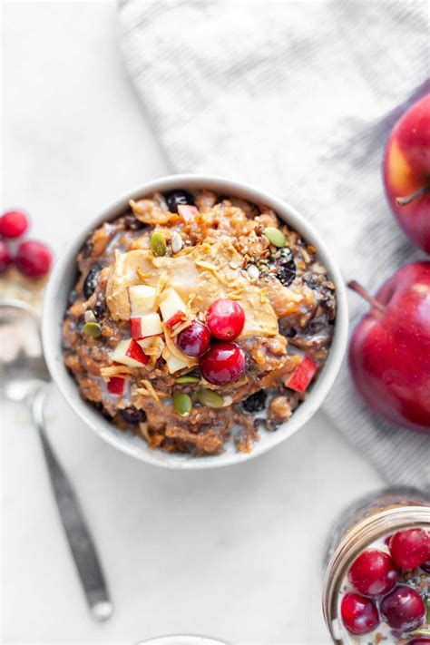 How many calories are in overnight oats with cranberry apple topping - calories, carbs, nutrition