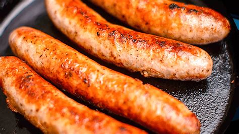 How many calories are in pan-fried sausages - calories, carbs, nutrition