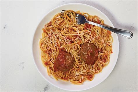 How many calories are in pandinis pasta linguine with meatballs - calories, carbs, nutrition