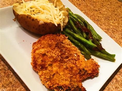 How many calories are in panko crusted pork chop - calories, carbs, nutrition