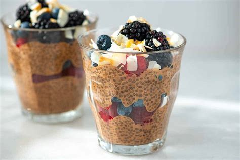 How many calories are in parfait 9 oz chocolate chia pudding & cherry - calories, carbs, nutrition