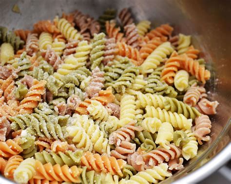 How many calories are in parsley rotini (lf) - calories, carbs, nutrition