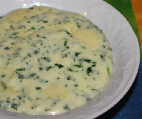 How many calories are in parsley sauce - calories, carbs, nutrition