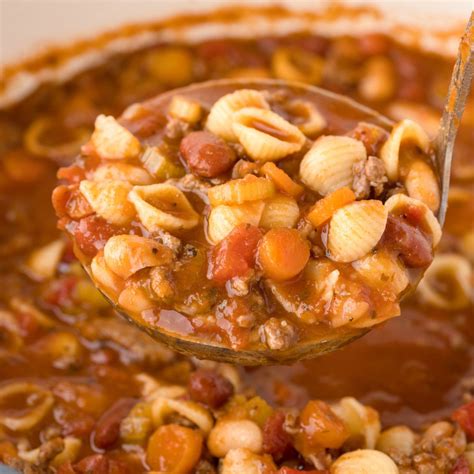 How many calories are in pasta fagioli - calories, carbs, nutrition