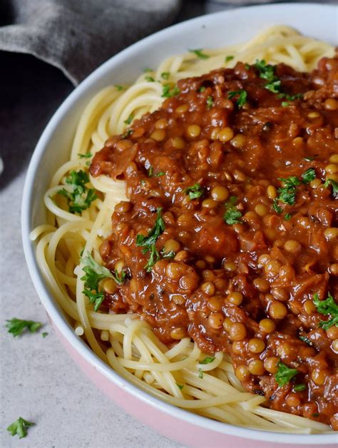 How many calories are in pasta lentil bolognese - calories, carbs, nutrition