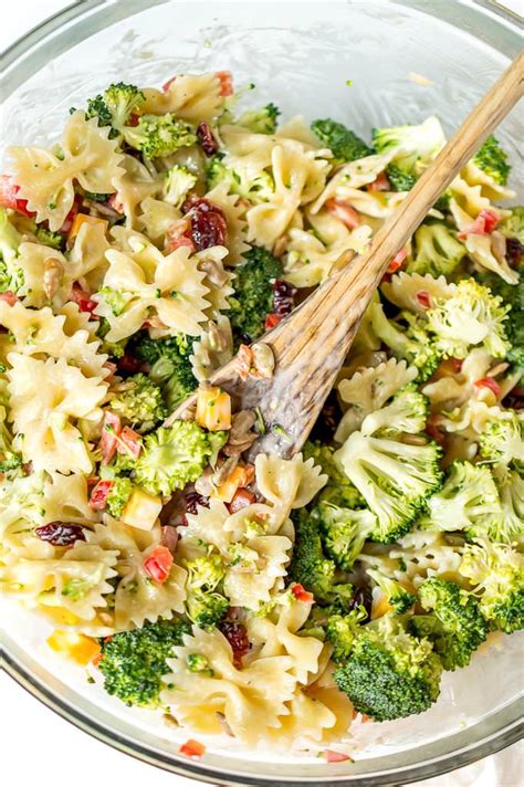 How many calories are in pasta salad with roasted broccoli - calories, carbs, nutrition