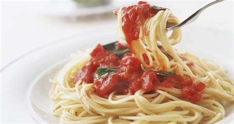 How many calories are in pasta with marinara - calories, carbs, nutrition