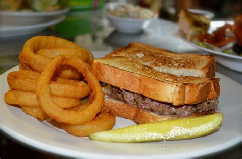 How many calories are in patty melt - calories, carbs, nutrition