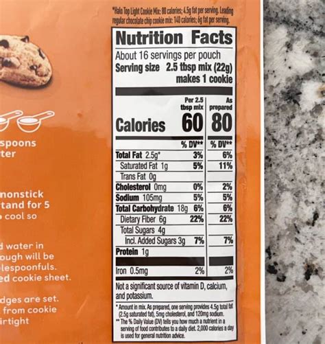 How many calories are in peanut butter chocolate chip cookie - calories, carbs, nutrition