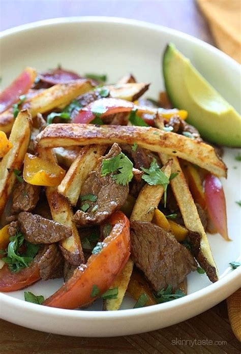 How many calories are in peruvian beef & potato stew - calories, carbs, nutrition