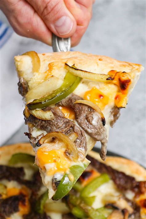 How many calories are in philly cheese steak pizza - calories, carbs, nutrition