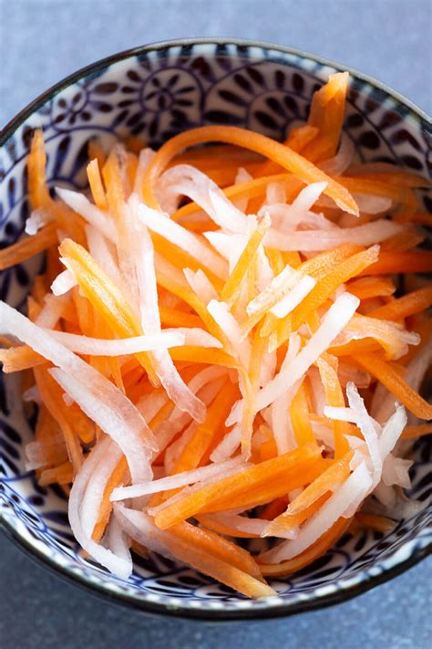 How many calories are in pickled daikon - calories, carbs, nutrition