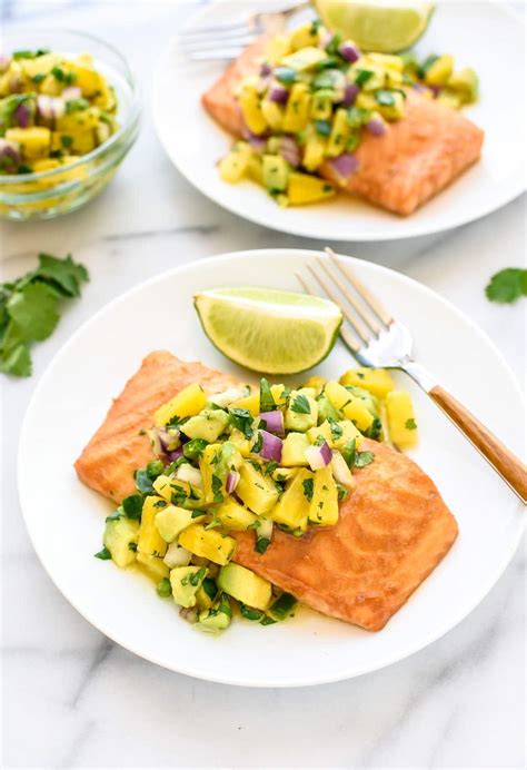 How many calories are in pineapple ginger and lime glazed salmon - calories, carbs, nutrition