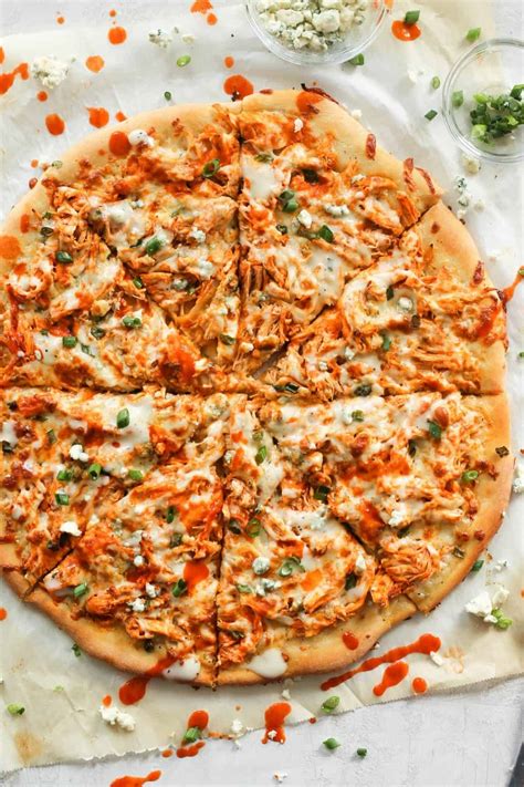 How many calories are in pizza buffalo chicken - calories, carbs, nutrition