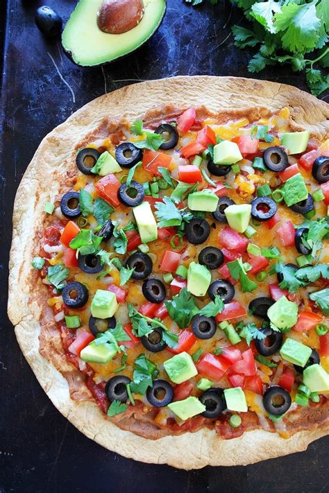 How many calories are in pizza mexican tortilla - calories, carbs, nutrition