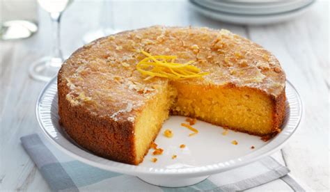 How many calories are in polenta and lemon cake - calories, carbs, nutrition