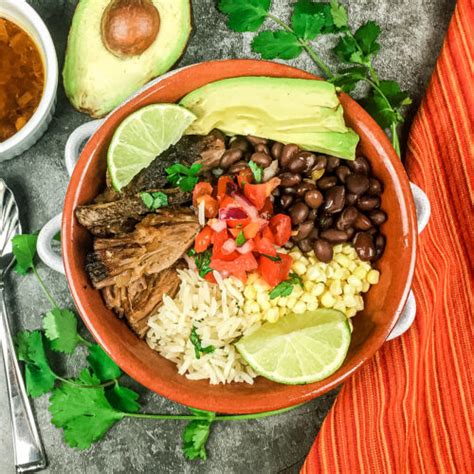 How many calories are in pork carnitas border bowl - calories, carbs, nutrition