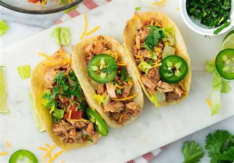 How many calories are in pork carnitas hard taco - calories, carbs, nutrition