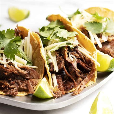 How many calories are in pork carnitas soft tacos (2) - calories, carbs, nutrition