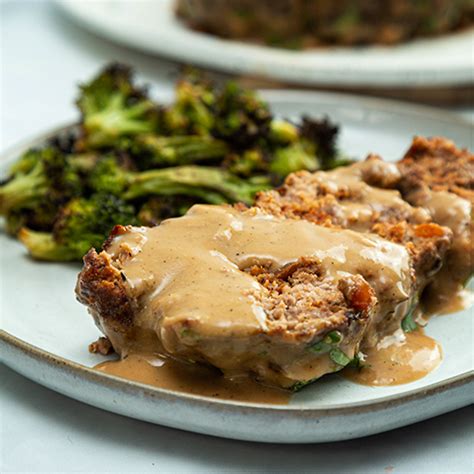 How many calories are in portobello meatloaf with garlic mashed potatoes - calories, carbs, nutrition