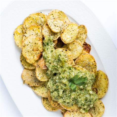 How many calories are in potatoes salsa verde feta (69590.0) - calories, carbs, nutrition