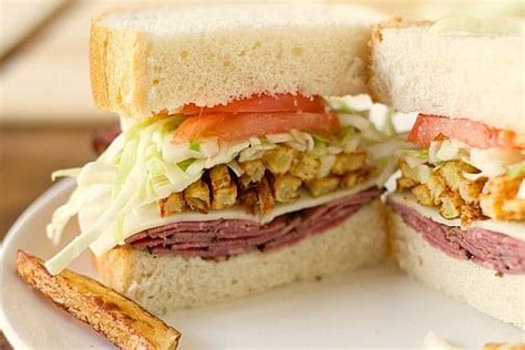 How many calories are in primanti's sandwich - calories, carbs, nutrition