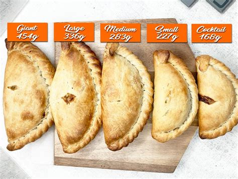 How many calories are in proper cornish pasty pork & apple - calories, carbs, nutrition