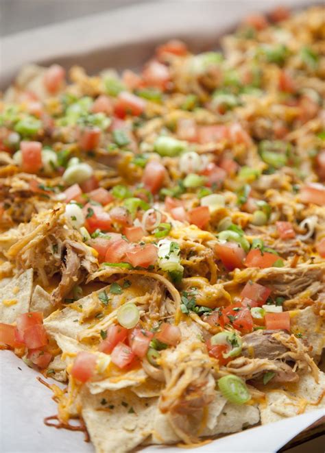 How many calories are in pulled chicken nachos - calories, carbs, nutrition