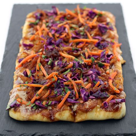 How many calories are in pulled pork flatbread - calories, carbs, nutrition