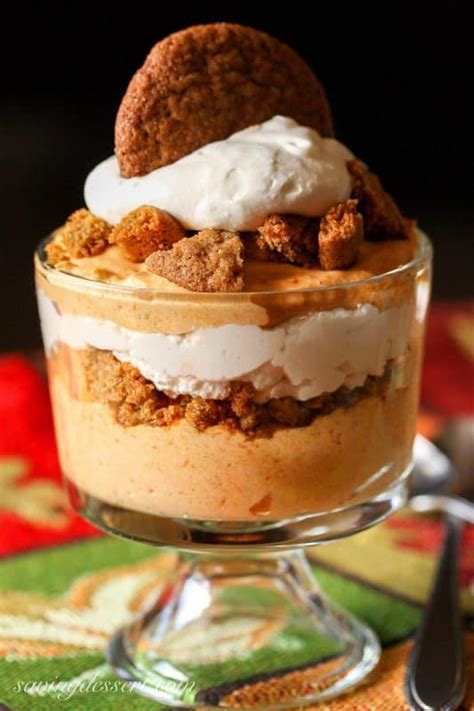 How many calories are in pumpkin mousse with ginger cookie - calories, carbs, nutrition