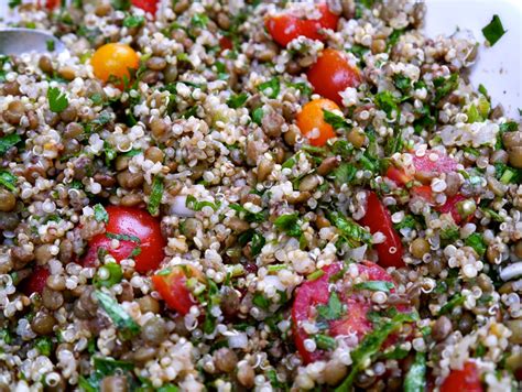 How many calories are in puy lenitl and quinoa salad with lemon and sumac - calories, carbs, nutrition