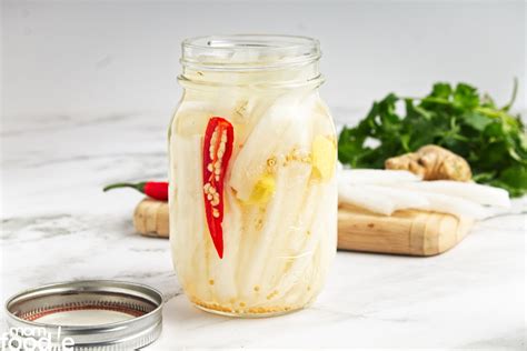 How many calories are in radish daikon pickled 1 oz - calories, carbs, nutrition