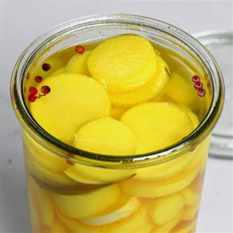 How many calories are in radish daikon pickled turmeric 1 oz - calories, carbs, nutrition