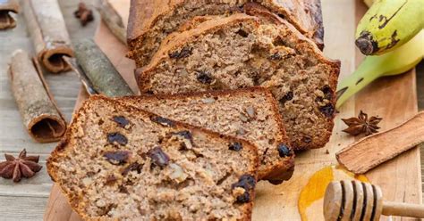 How many calories are in raisen bread - calories, carbs, nutrition