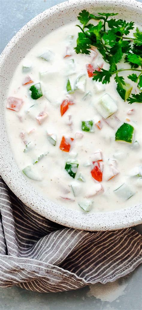 How many calories are in raita - calories, carbs, nutrition