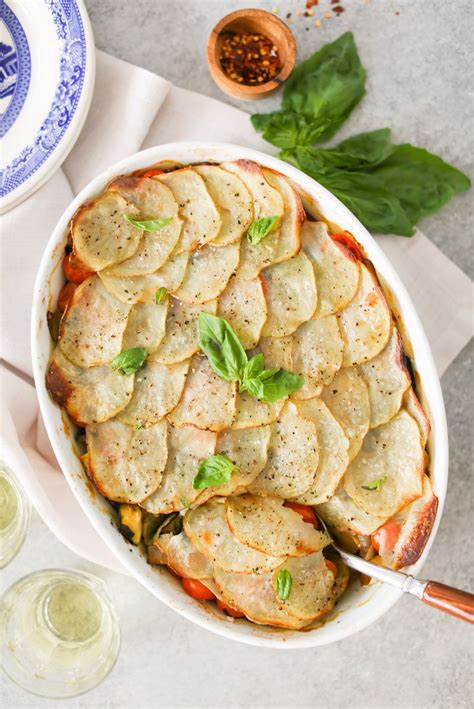 How many calories are in ratatouille polenta pie - calories, carbs, nutrition