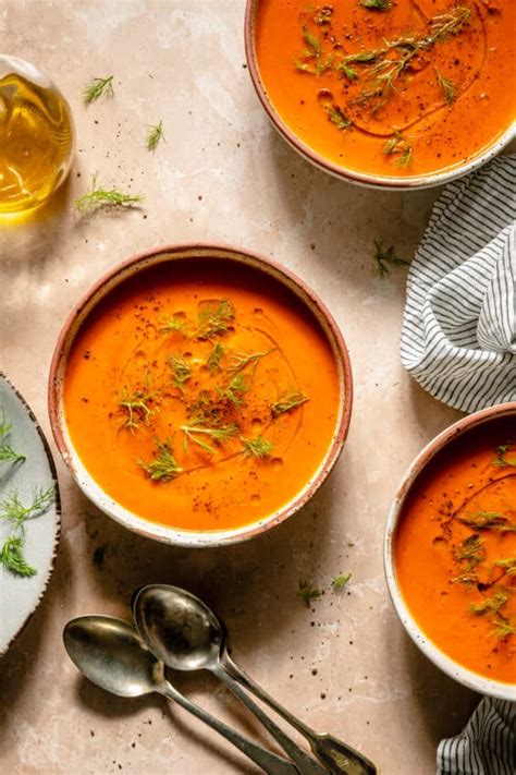 How many calories are in red pepper and fennel soup - calories, carbs, nutrition