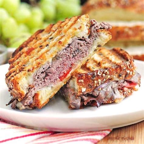 How many calories are in roast beef and blue cheese panini - calories, carbs, nutrition