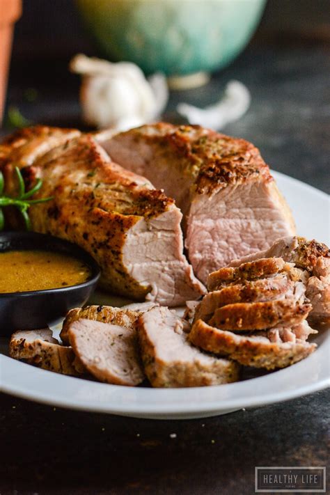 How many calories are in roast loin of pork with rosemary - calories, carbs, nutrition
