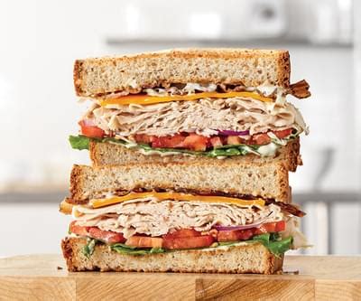 How many calories are in roast turkey, ranch, and bacon sandwich - calories, carbs, nutrition