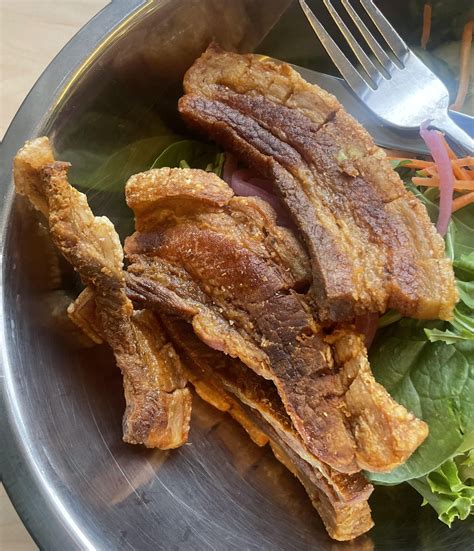 How many calories are in roasted belly pork - calories, carbs, nutrition