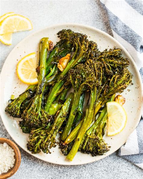 How many calories are in roasted garlic broccolini - calories, carbs, nutrition