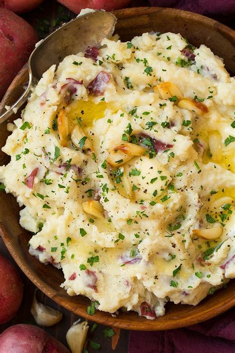 How many calories are in roasted garlic mashed potatoes - calories, carbs, nutrition