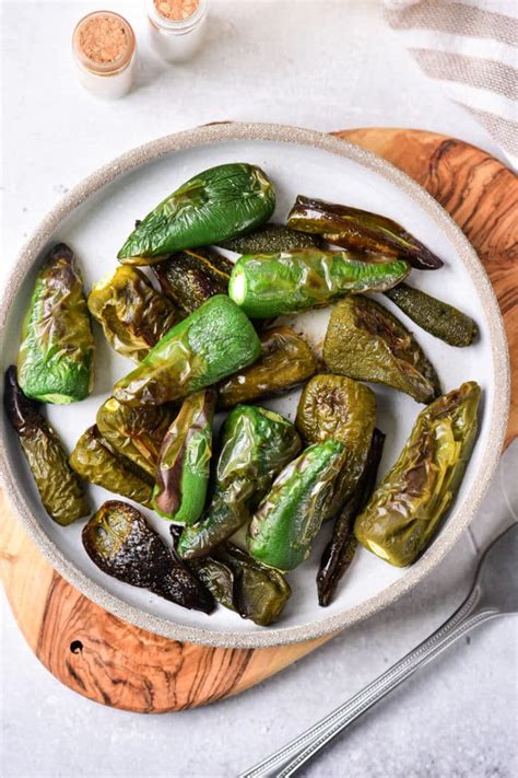 How many calories are in roasted jalapeno peppers - calories, carbs, nutrition