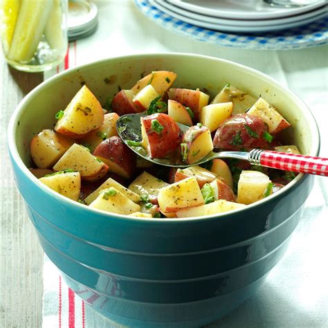 How many calories are in roasted red potato salad with dijon mayonnaise - calories, carbs, nutrition