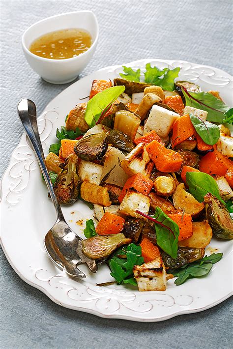 How many calories are in roasted root vegetable salad - calories, carbs, nutrition