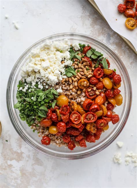 How many calories are in roasted tomato farro pancetta (87113.0) - calories, carbs, nutrition