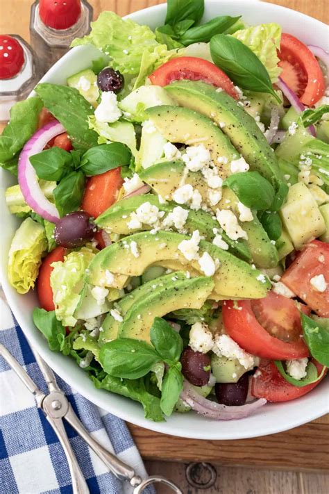 How many calories are in roman summer salad - calories, carbs, nutrition