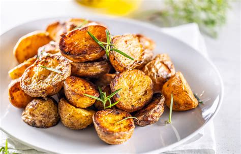 How many calories are in rosemary potatoes - calories, carbs, nutrition